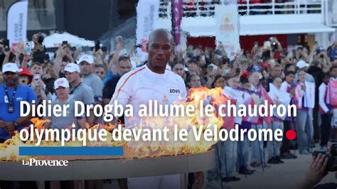 Didier Drogba Allume Le Chaudron Olympique Devant Le Vélodrome Vidéo