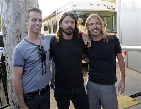 Matt Cameron Refutes Report That He'll Play Drums For Foo Fighters - SPIN