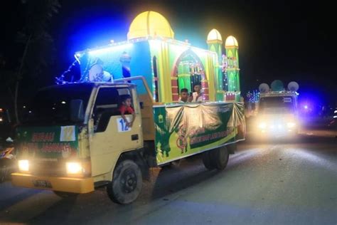 Tradisi Dan Kolaborasi Pawai Takbir Keliling Dan Festival Beduk Warnai