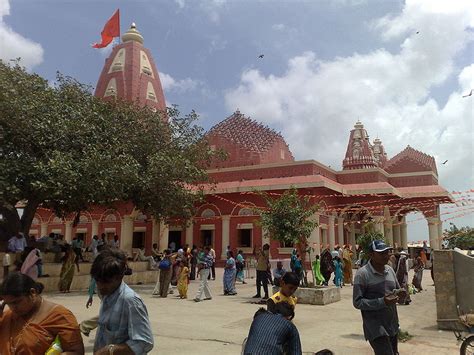 Nageswaram Temple: Nageshvara Jyotirlinga