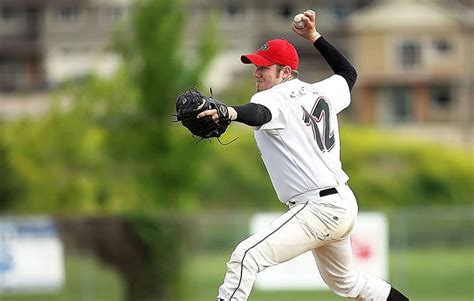 How Far Can You Throw A Baseball Using Rotation Techniques?