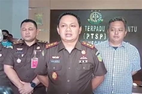 Kejari Sita Rp1 3 Miliar Tersangka Korupsi Tangki Septik