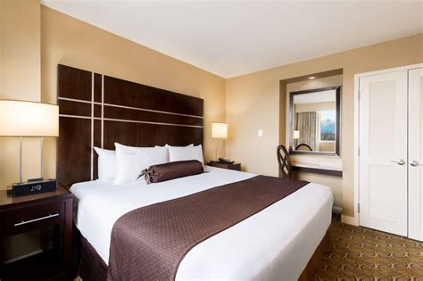 River Rock Casino Resort & The Hotel, Richmond (BC) - Booking Deals ...