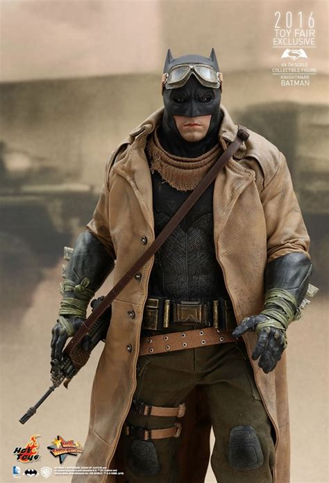 Hot Toys蝙蝠俠對超人 正義曙光Knightmare 蝙蝠俠1 6人偶 Toys Zone D 玩具兄弟 Figures Price List Reviews