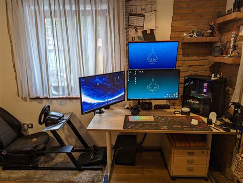 My Setup for 2 years now, with my DIY Wheel Setup. : r/battlestations