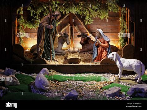 Native religious bible scene with Jesus birth Stock Photo - Alamy