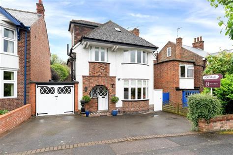 Shanklin Drive South Knighton Leicester Le2 5 Bedroom Detached House