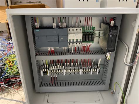 Single Phase 220240 V Plc Control Panel Upto 2000 Amps At ₹ 15000 In