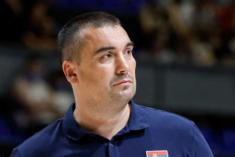 Golden State Warriors Assistant Coach Dejan Milojević Dies At 46 After Heart Attack • Hollywood ...