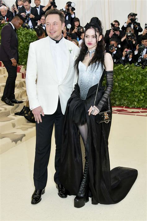 Grimes defends 'capitalist' boyfriend Elon Musk, says she's