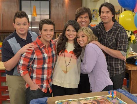 Icarly Reboot Deutschland Icarly Reboot Trailer Is Here And The