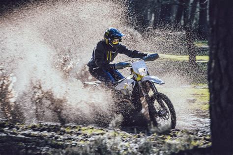 Husqvarna Presenta La Gamma Enduro Motociclismo