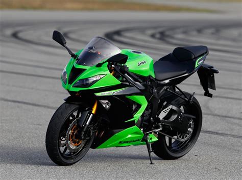 Kawasaki ZX 6R 636 Supersportler Im Test MOTORRADonline De