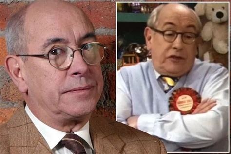 Corrie S Rula Lenska S Wild Life Famous Husband Co Star Step Daughter And Bikini Pics Daily