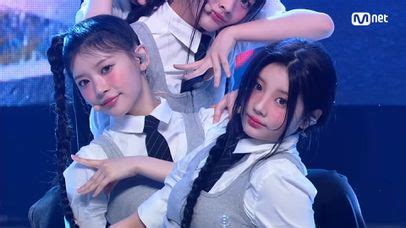 HOT DEBUT 아일릿 ILLIT My World Mnet 240328 방송 네이트 TV