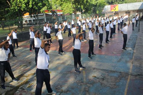 TINGKATKAN KEBUGARAN JASMANI DANYON KAPA 1 MAR BESERTA PRAJURITNYA