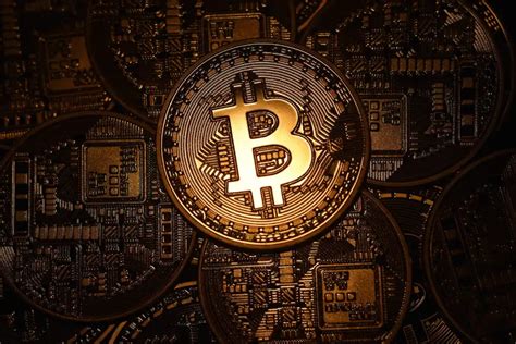 BTC Kapanış Saati Kaçtır Bitcoin İşlem Saatleri