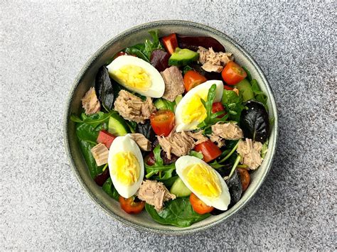 Light and fresh tuna salad - Chop & Slice