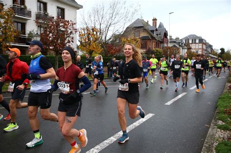 Course à Pied Marathon in Deauville Record battu Photos vidéos