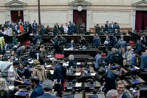 Ley Bases y paquete fiscal aprobados en Cámara de Diputados pasan al