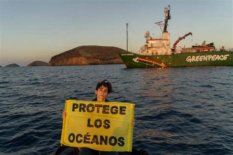 Alba Flores Visita Las Galápagos Junto Con Greenpeace En Defensa Del