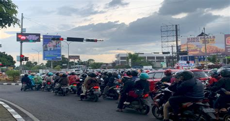 Julukan Unik Stopan Kircon Bandung Dari Lampu Merah Terlama Di