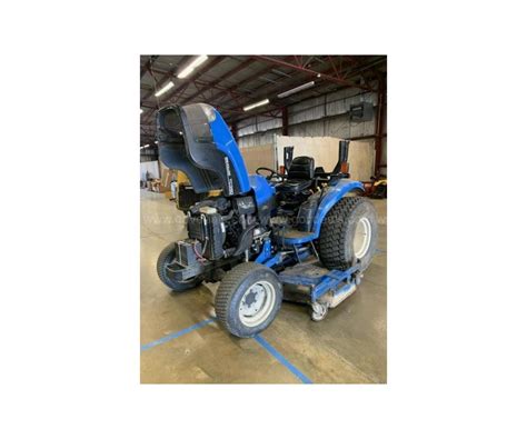 2004 New Holland Tc35d Tractor Wbelly Mower