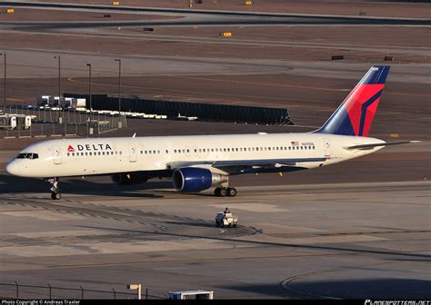 N Dl Delta Air Lines Boeing Photo By Andreas Traxler Id