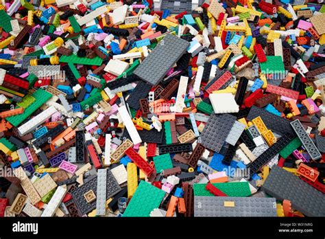 Lego bricks hi-res stock photography and images - Alamy