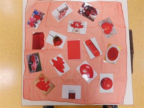 Passend zum Thema hatte ich den Kindern eine Farbengeschichte erzählt