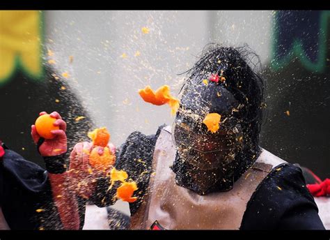 Battle Of The Oranges In Ivrea, Italy, Celebrates History With Giant ...