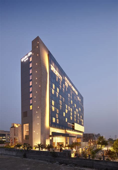 Gallery Of Vivanta By Taj Gurgaon Wow Architects Warner Wong Design 7