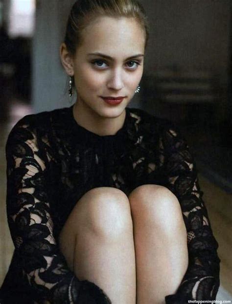 Nora Arnezeder Nude Hot 100 Photos Sex Video Scenes Jihad Celeb