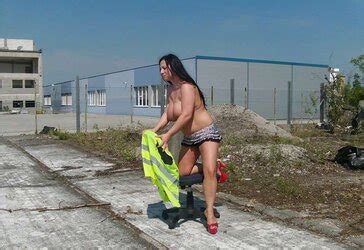 Gina White And Sascha Noir Outdoor In Austria Zb Porn