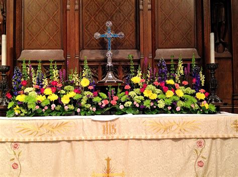 Church Altar Flowers For Easter