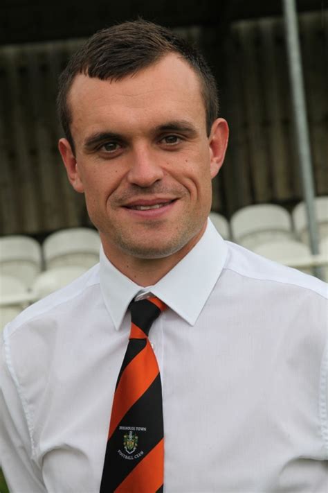 Paul Quinn Was Born To Be A Manager News Brighouse Town Afc