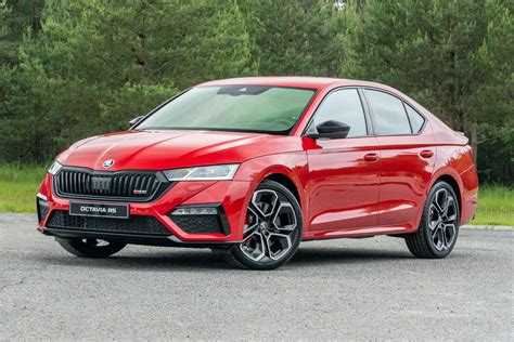 Skoda Octavia RS w nowych wersjach wciąż nie jest szybsza od poprzedniej