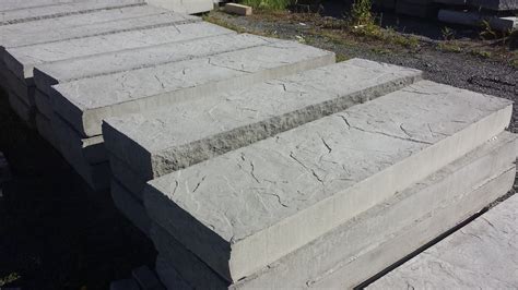 Precast Stone Steps Gallery - Boyd Bros Concrete | Ottawa Precast and Wastewater specialists