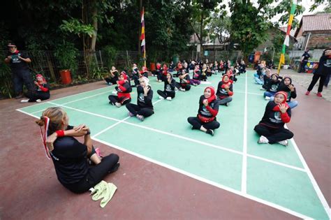 Relawan Kowarteg Ganjar Ajak Ibu Ibu Di Jaksel Jaga Pola Hidup Sehat