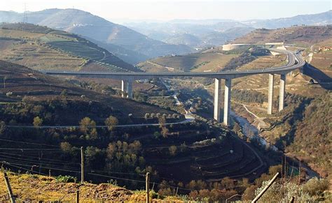 Ponte Sobre O Rio Corgo Armando Rito Engenharia