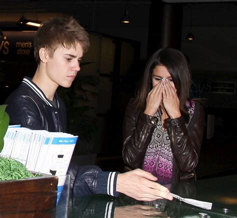 Selena Gomez March 1 - Shopping In Los Angeles With Justin Bieber,2011