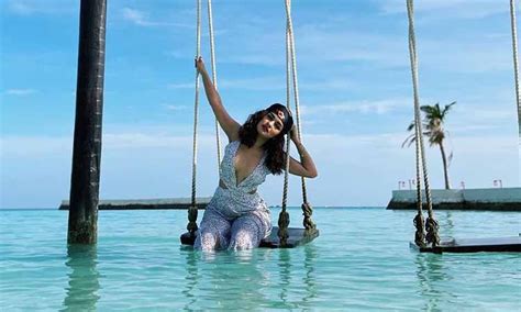 Avneet Kaur Raises The Hotness Quotient With Her Maldives Vacation Pictures