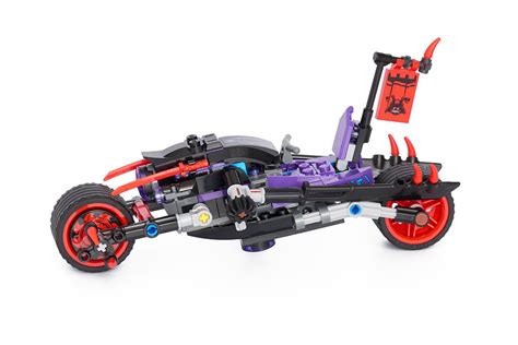 LEGO 70639 Street Race of Snake Jaguar review | Brickset