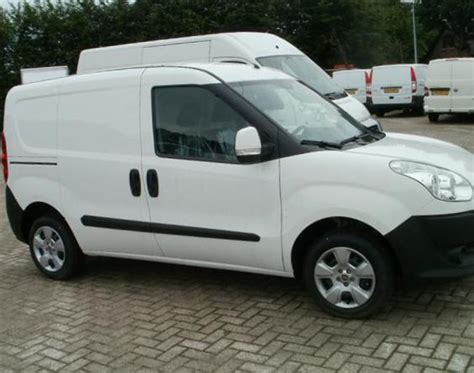 Fiat Doblo Cargo Photos And Specs Photo Doblo Cargo Fiat How Mach And