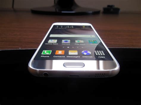 Samsung Galaxy 6 (pre)Review: Premium Properly Done, Excellent Camera and Design (Video ...