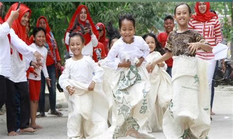 Perayaan Agustus Suka Mengadakan Lomba Berhadiah Simak Dahulu