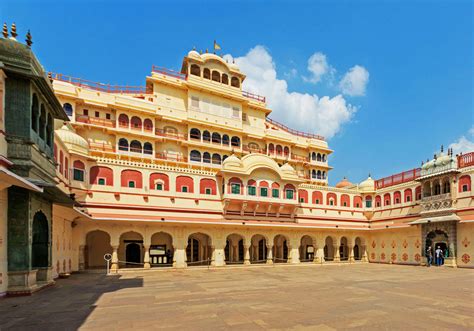 Forts & Palaces in Rajasthan