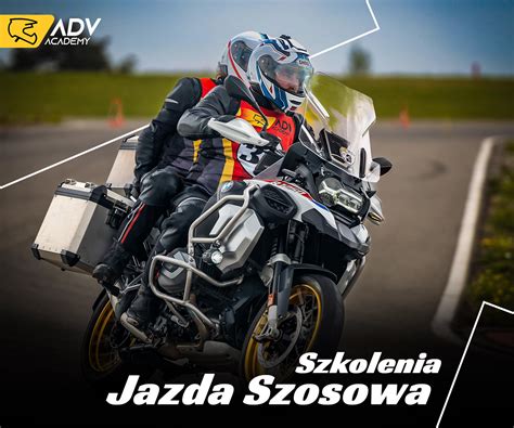 Szkolenia Motocyklowe Na Torze Jazda Szosowa Adv Academy