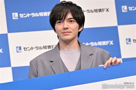 画像25 36 林遣都「おっさんずラブ」共演・田中圭の包容力絶賛「輝かせてくれる」 モデルプレス