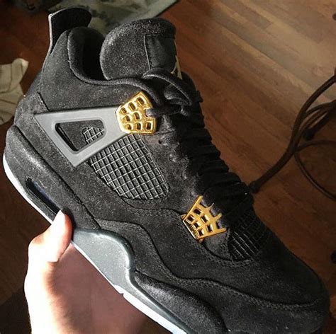 Air Jordan 4 Black/Gold Glow // Preview | Nice Kicks